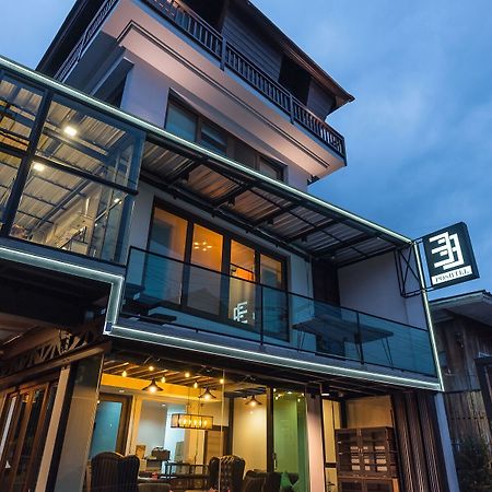 33 Poshtel (Adults Only) Hotell Chiang Mai Eksteriør bilde