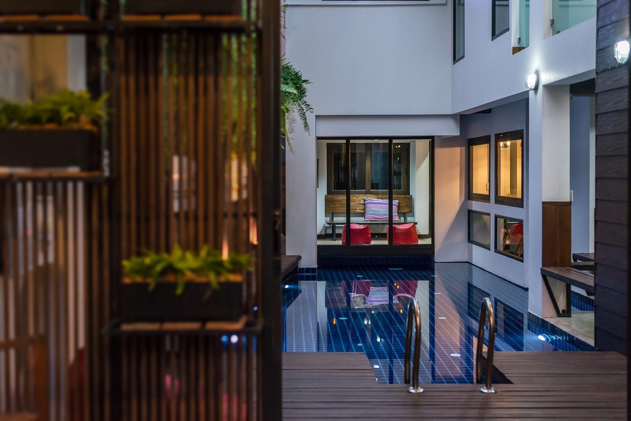 33 Poshtel (Adults Only) Hotell Chiang Mai Eksteriør bilde