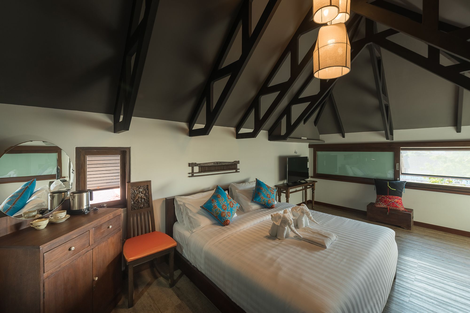 33 Poshtel (Adults Only) Hotell Chiang Mai Eksteriør bilde